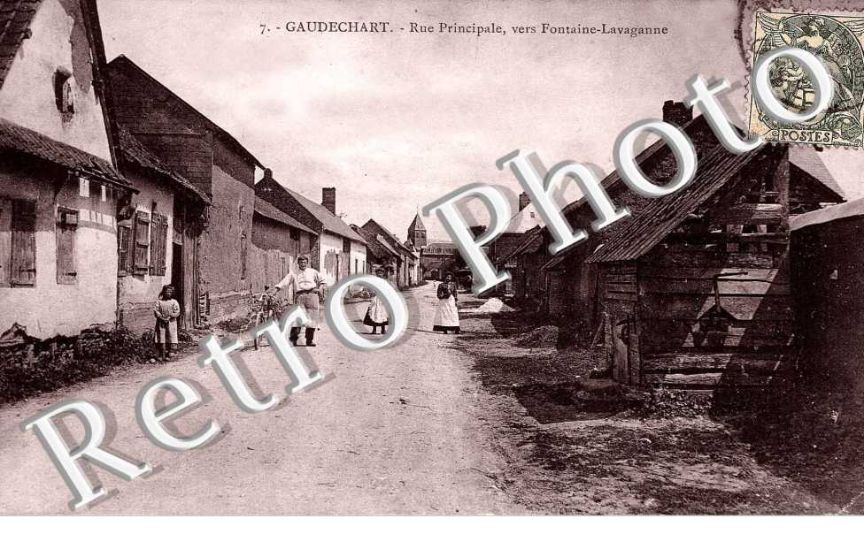 Rue Principale vers Fontaine Lavaganne