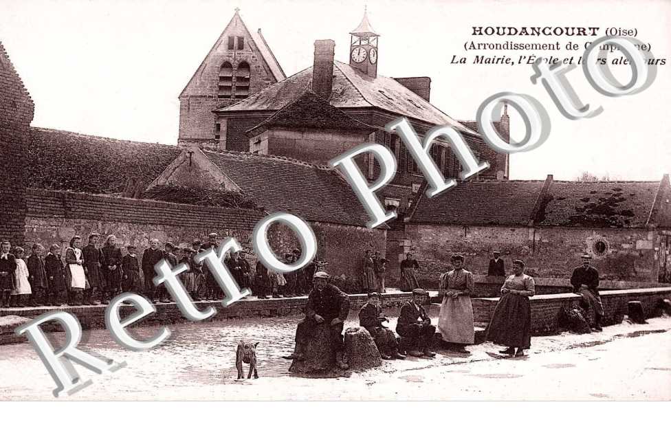 la Mairie - l'Ecole et alentours