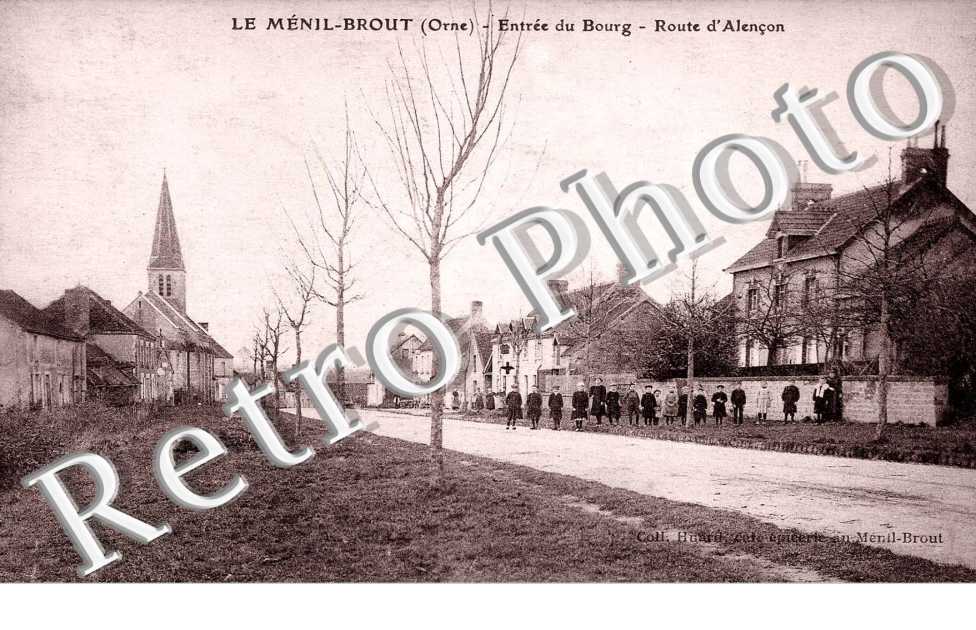 entree du bourg, route d&#039;Alencon