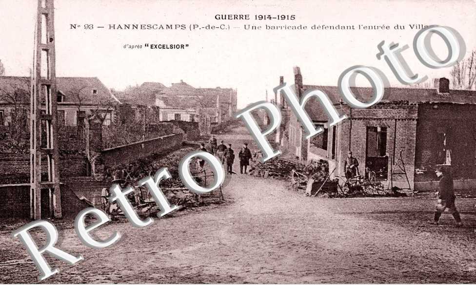 une barricade defendant l&#039;entree du village
