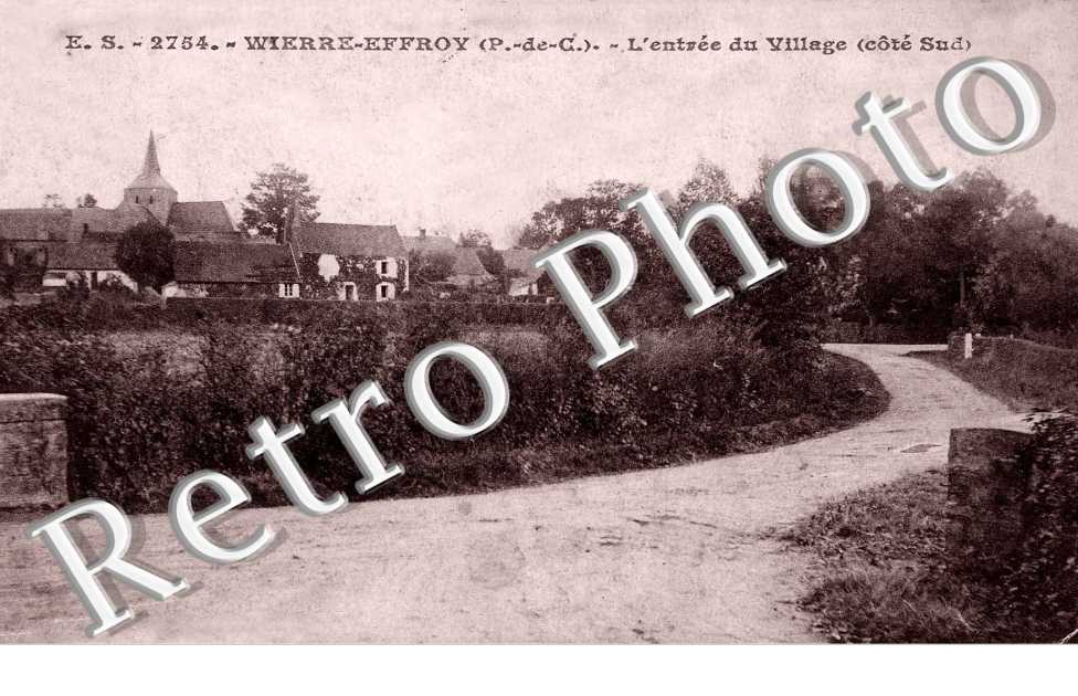 l&#039;entree du village (cote sud)