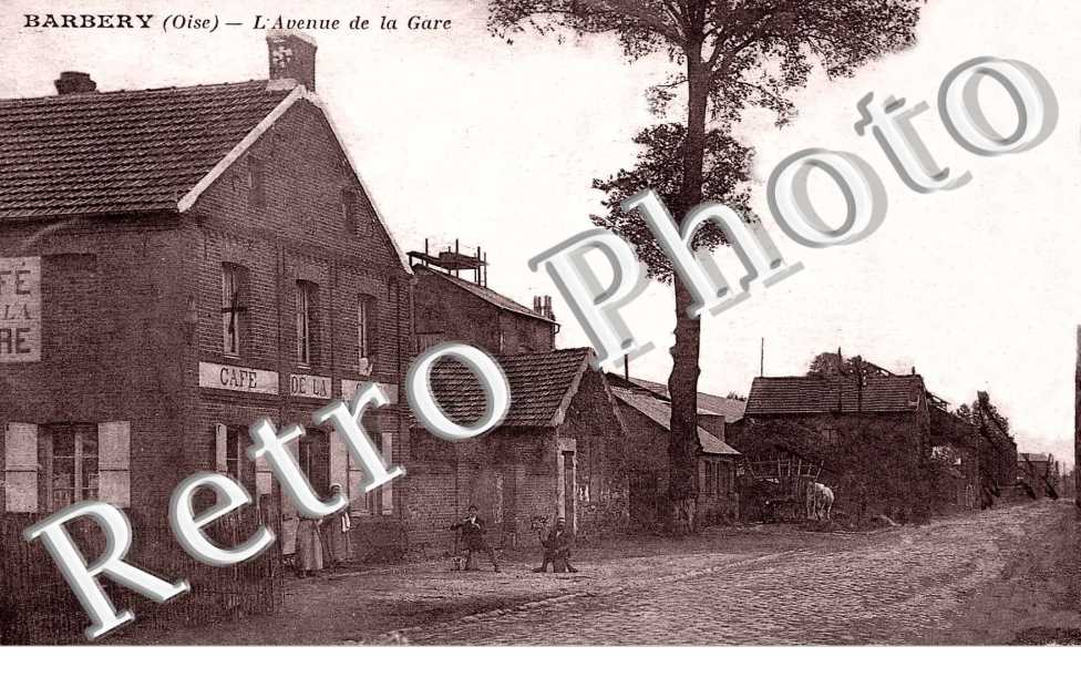 L'avenue de la gare