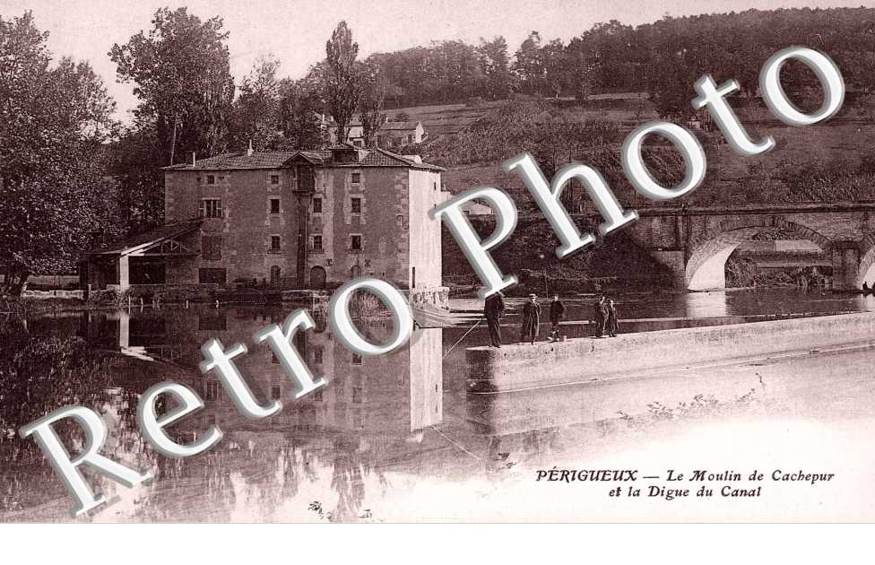 le moulin de CACHEPUR et la digue du Canal