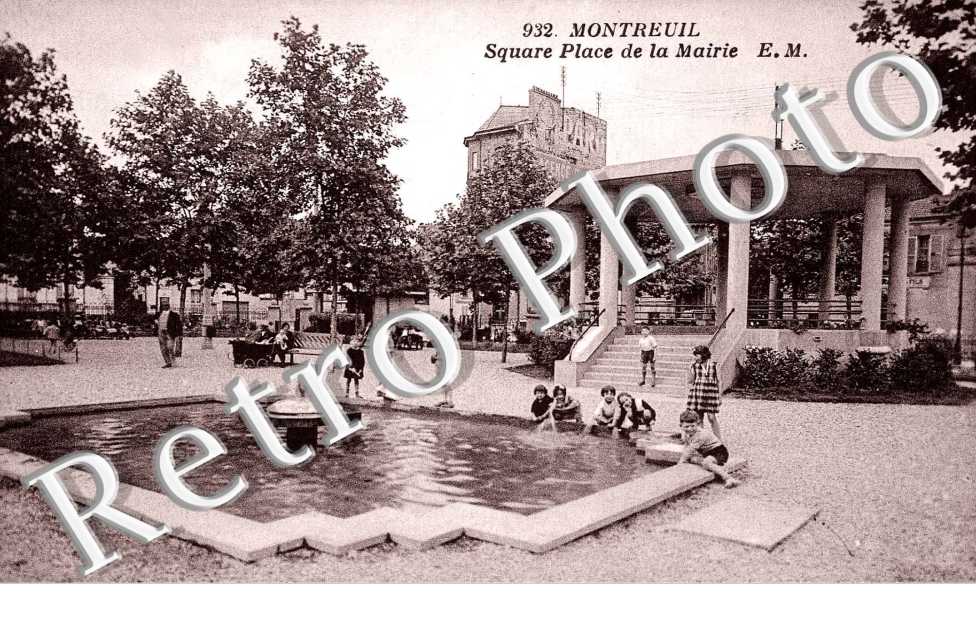 Square place de la mairie
