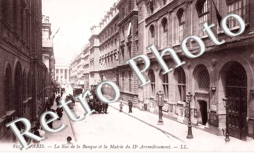 la rue de la banque et la mairie du 2eme