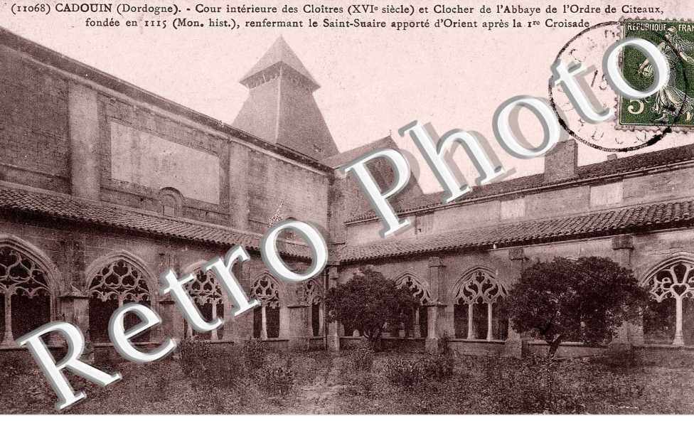 Cour interieure des cloitres