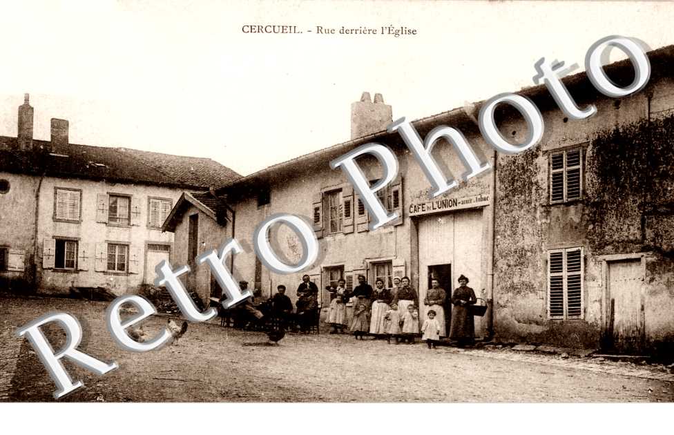 rue derriere l'eglise