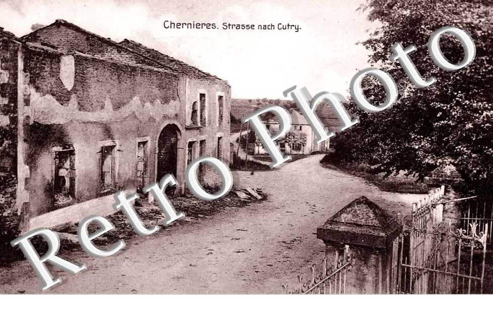 Strasse nach Cutry