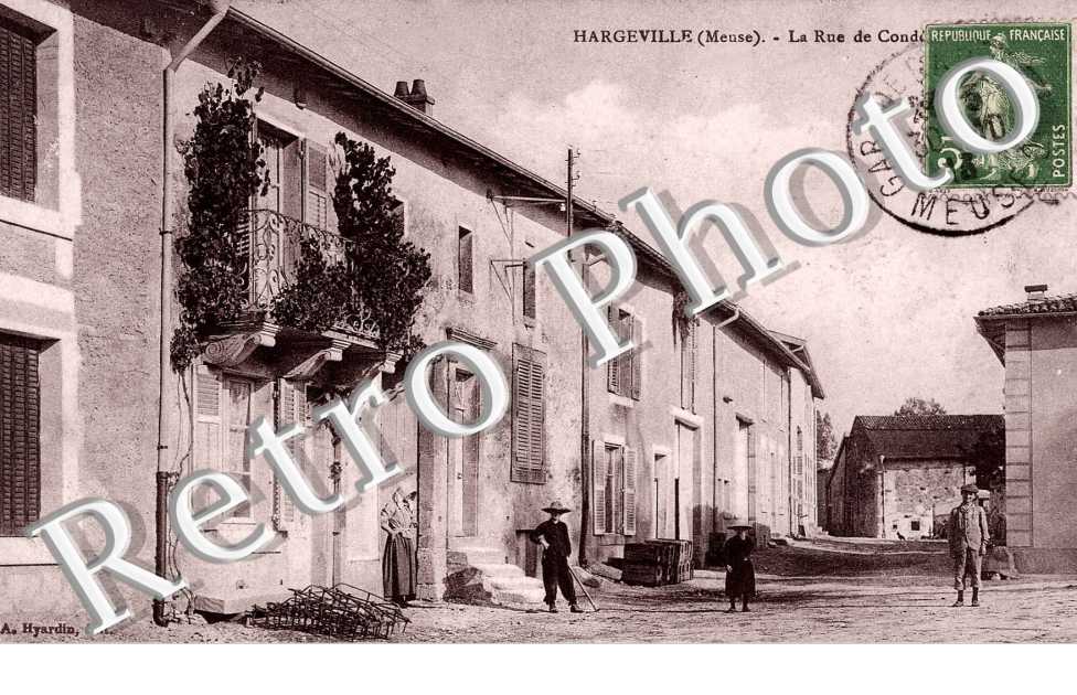 ( une rue )