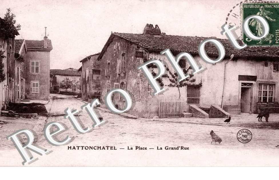 la place - la Grand'Rue