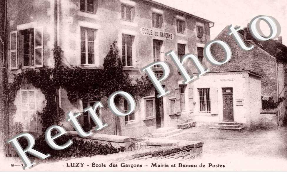 Ecole de garcons - mairie et bureau de poste