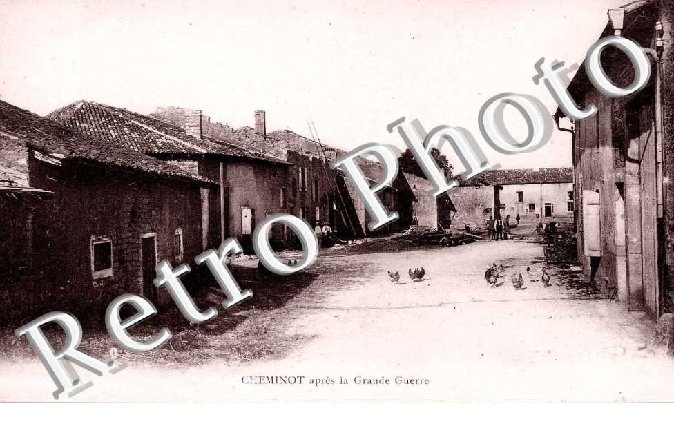 Une rue apres la grande guerre