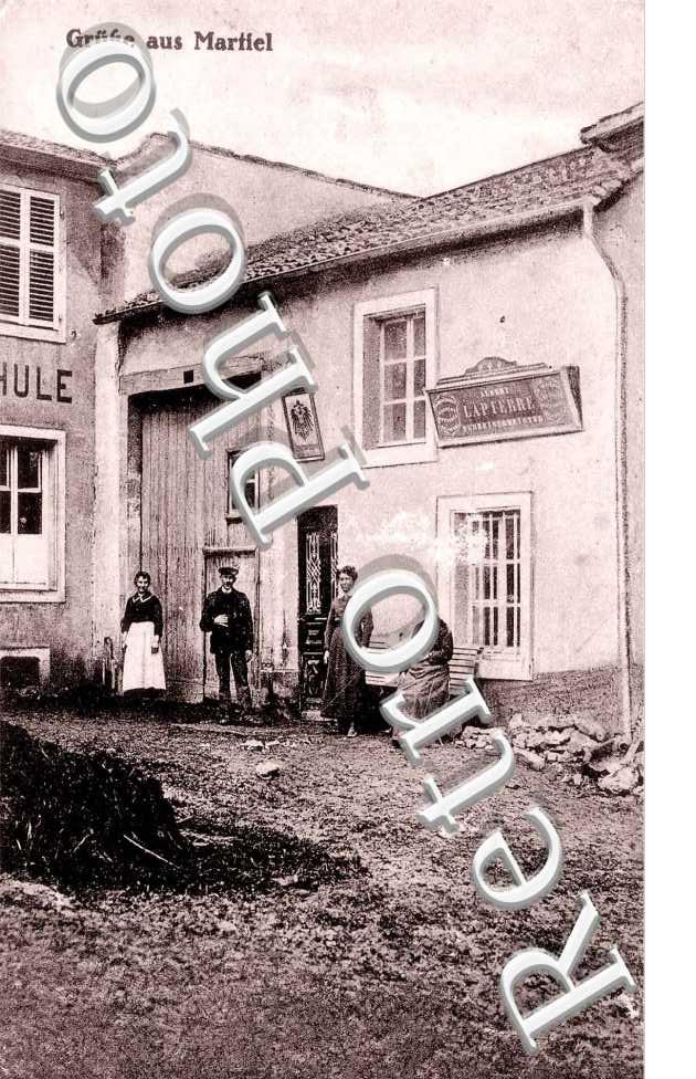Ecole - café