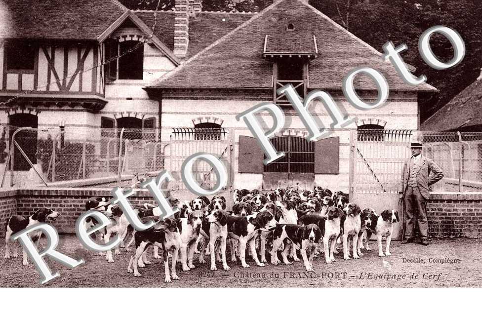 Chateau de Franc-Port - L'equipage de Cerf