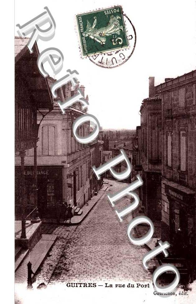 La rue du port