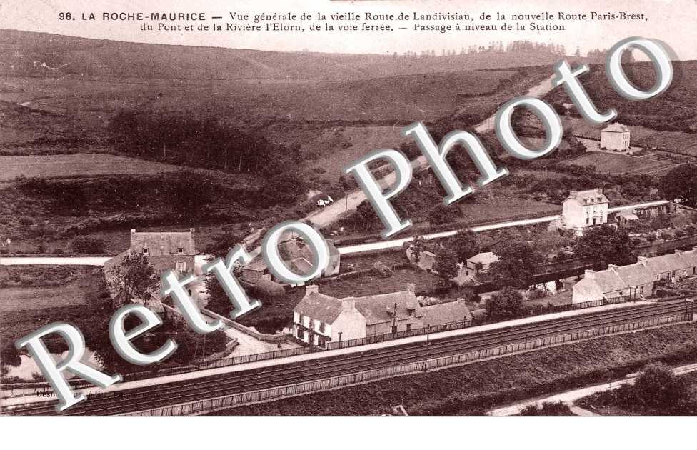 vue de la vieille route de Landivisiau,de la route Paris-Brest,du pont et riviere de l&#039;Elorn