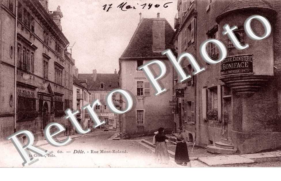 RUE MONT ROLAND