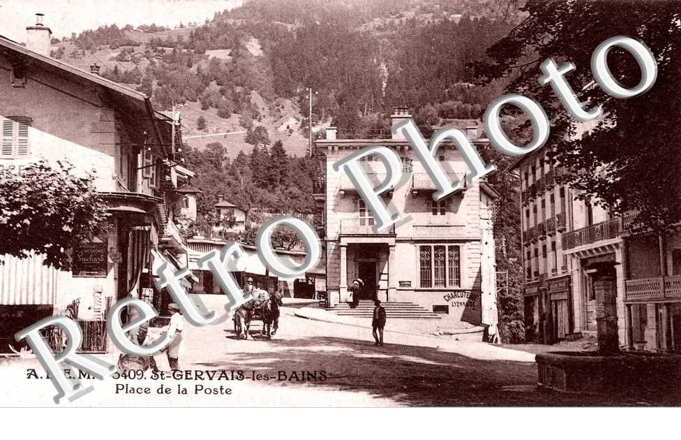 PLACE DE LA POSTE