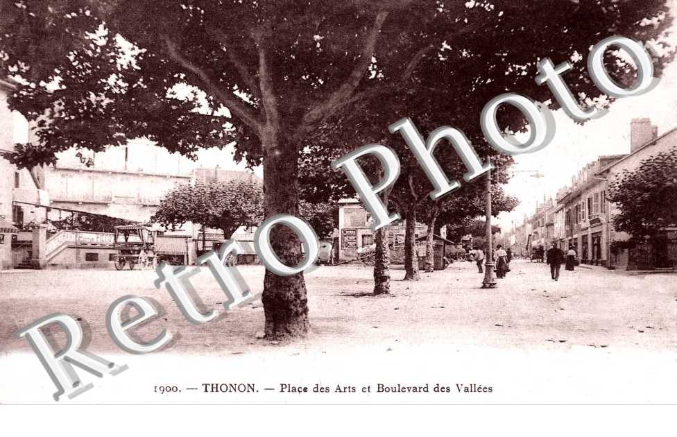 Place des Arts et boulevard des vallees
