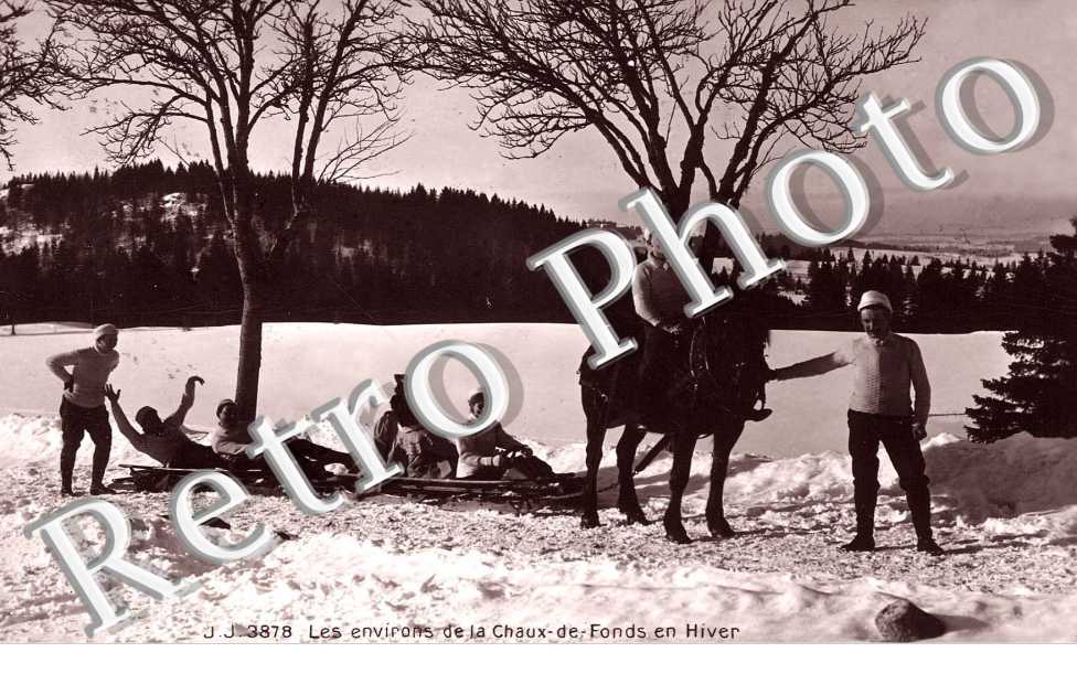 Les environs de La chaux de Fonds en hiver; luge