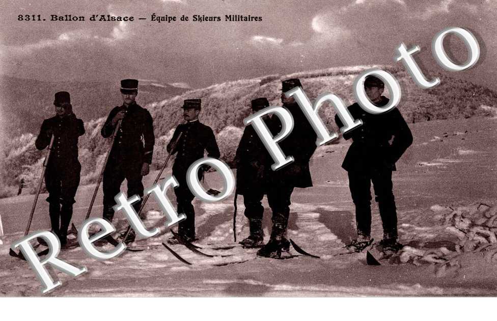 Equipe de skieurs militaires