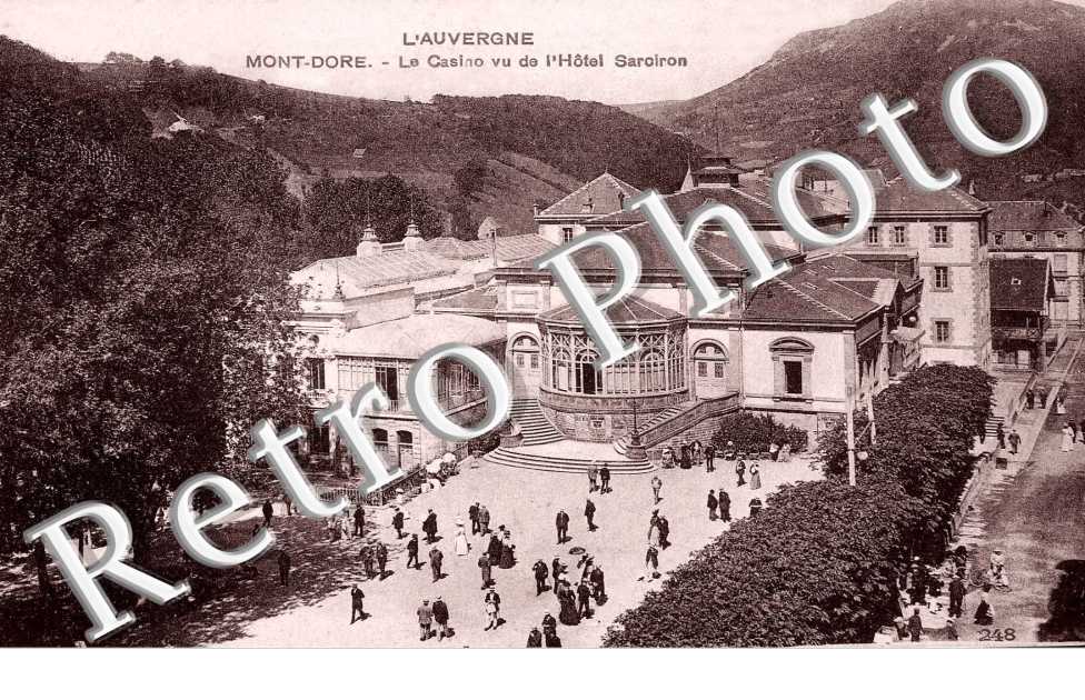 Le Casino vu de l&#039;Hôtel Sarciron