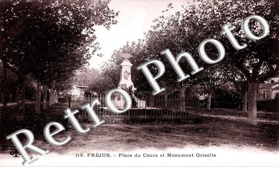 Place du Cours et monument Grisolle