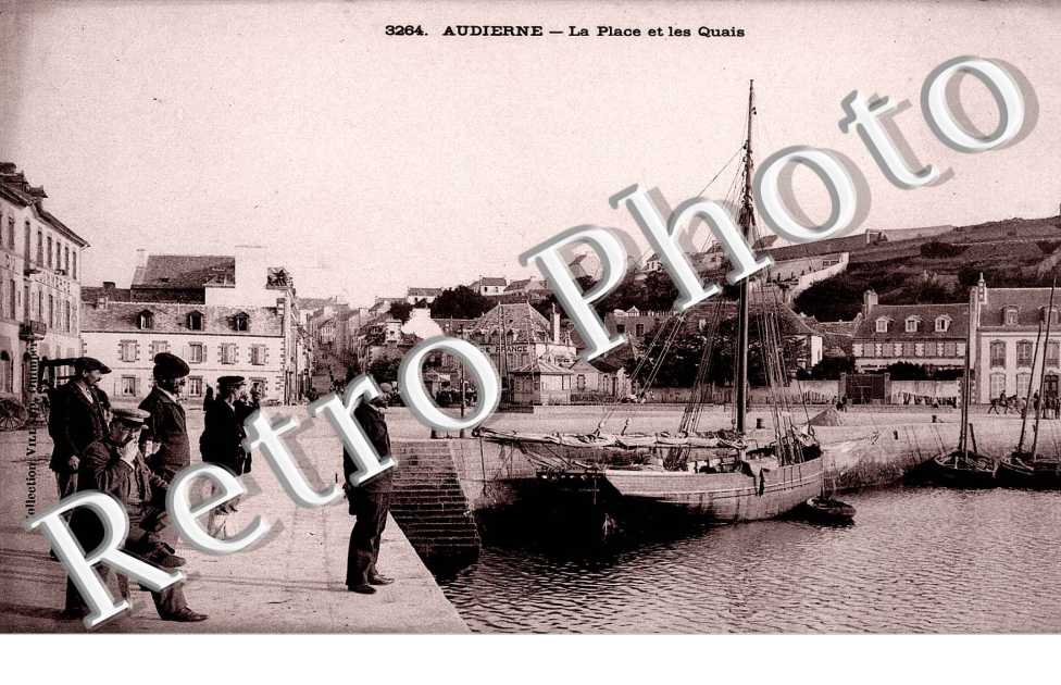 la place et les quais