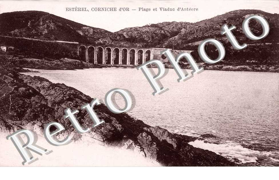 Plage et Viaduc d&#039;Anthéor