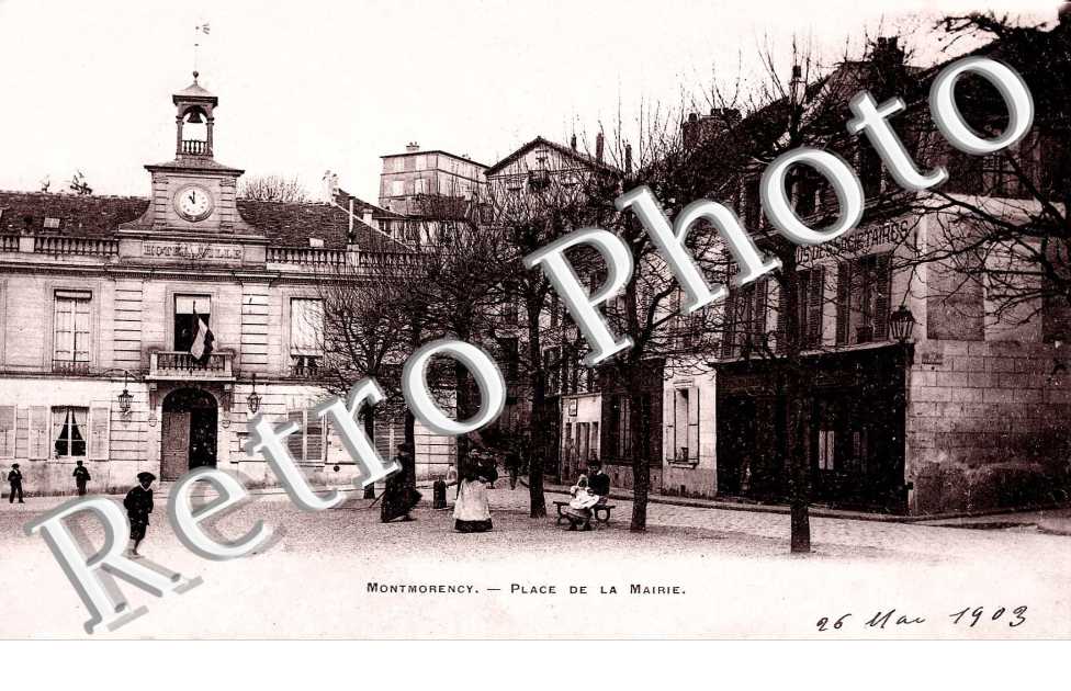 PLACE DE LA MAIRIE