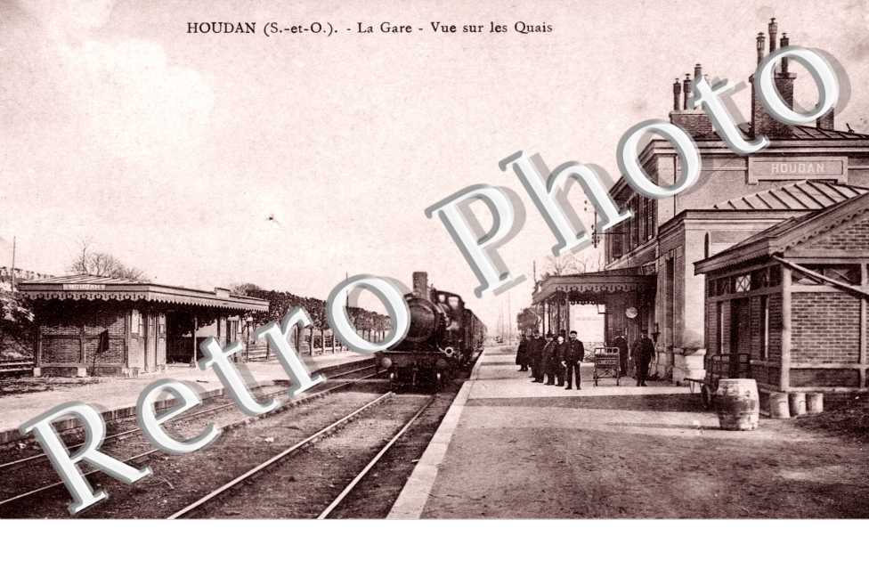 la gare, vue sur les quais