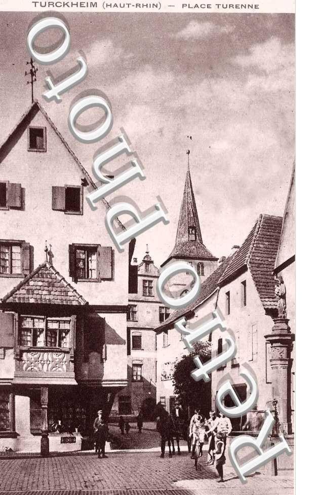 PLACE TURENNE