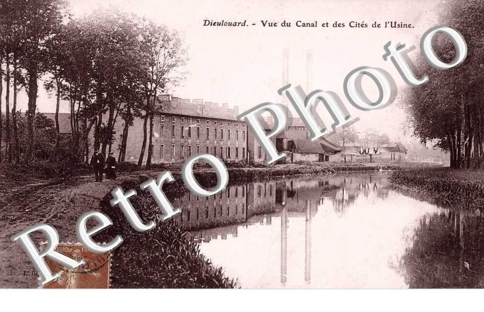 Vue du Canal et des Cites de l&#039;Usine