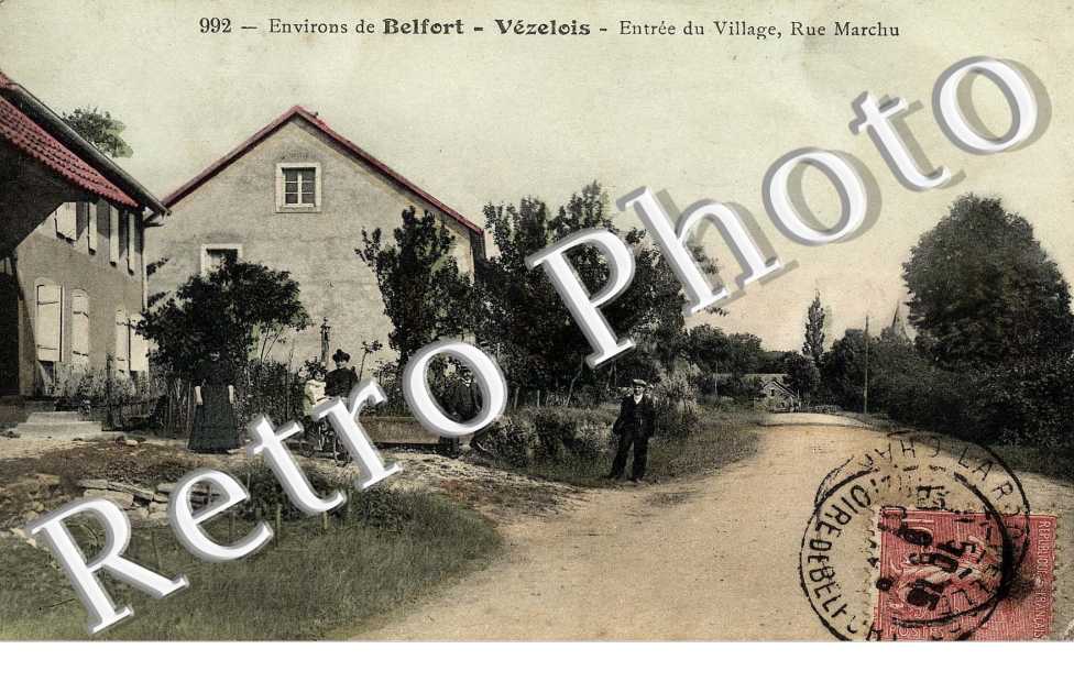 Entree du Village, Rue Marchu