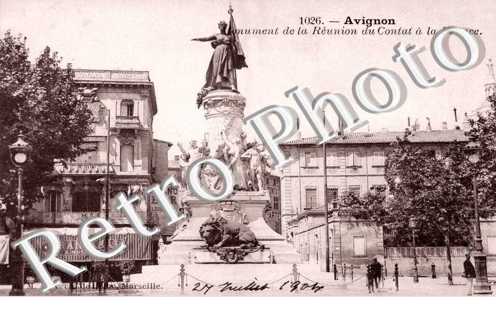 Monument de la Reunion du Contat a la France