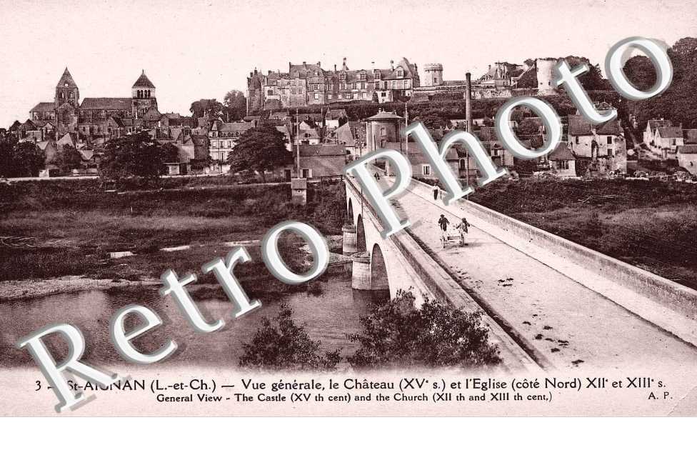 VUE GENERALE CHATEAU EGLISE