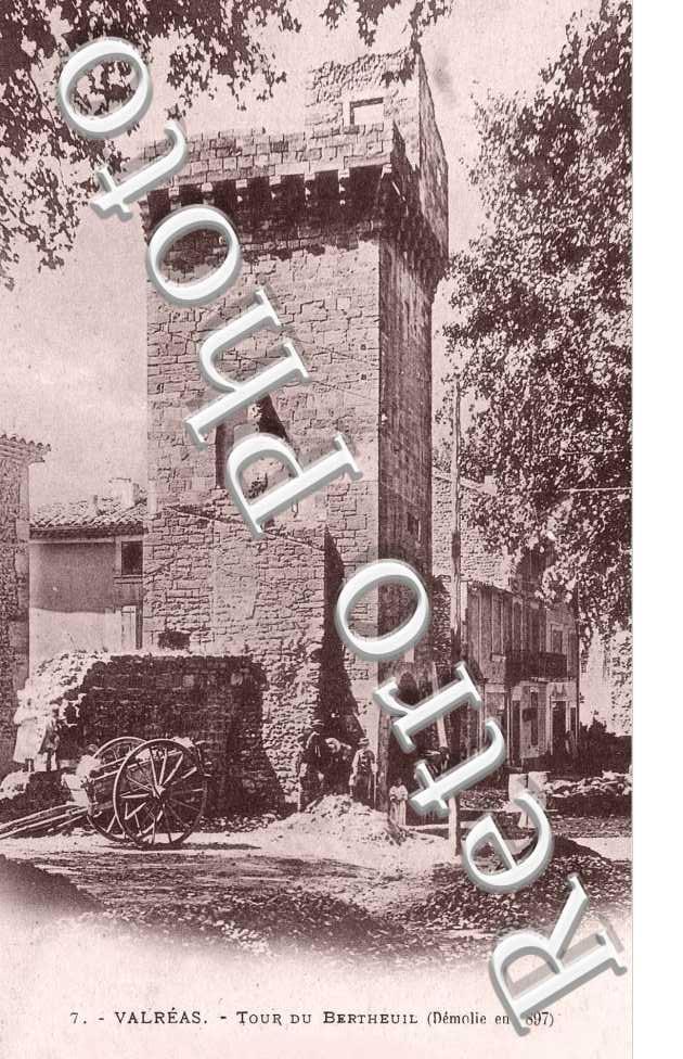 TOUR DU BERTHEUIL