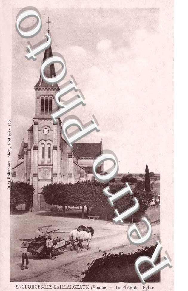 LA PLACE DE L'EGLISE
