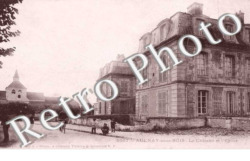 Le château et l&#039;église