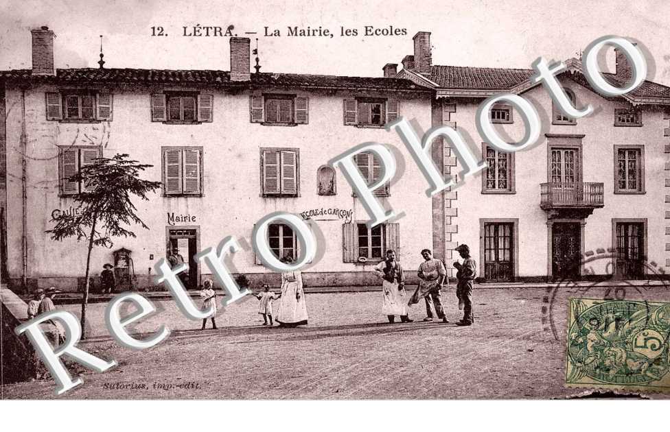 la Mairie les ecoles