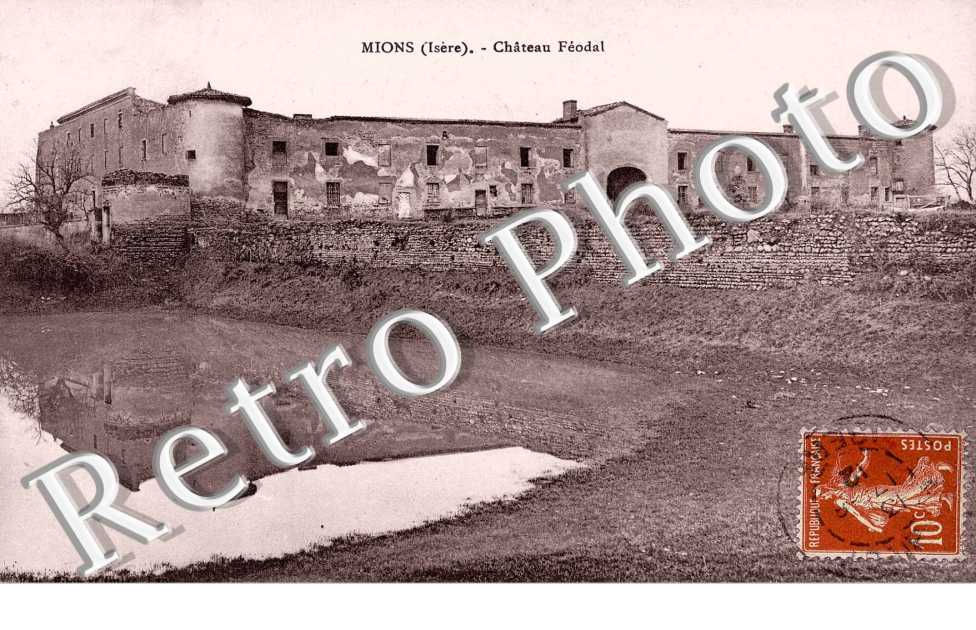 Chateau Feodal