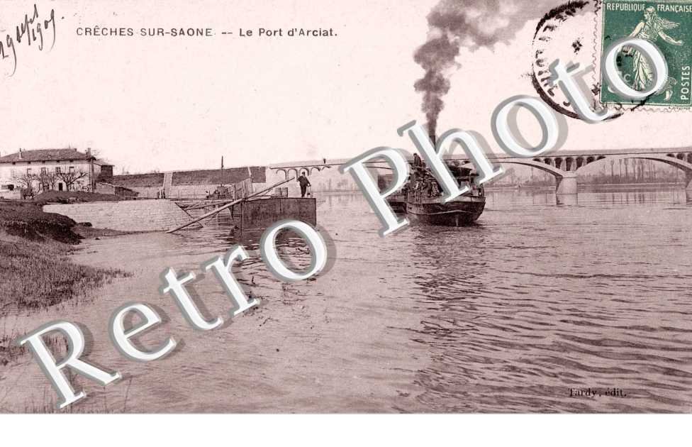 Le port d&#039;Arciat