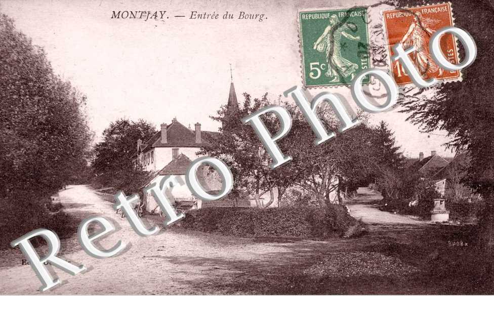 entrée du bourg  