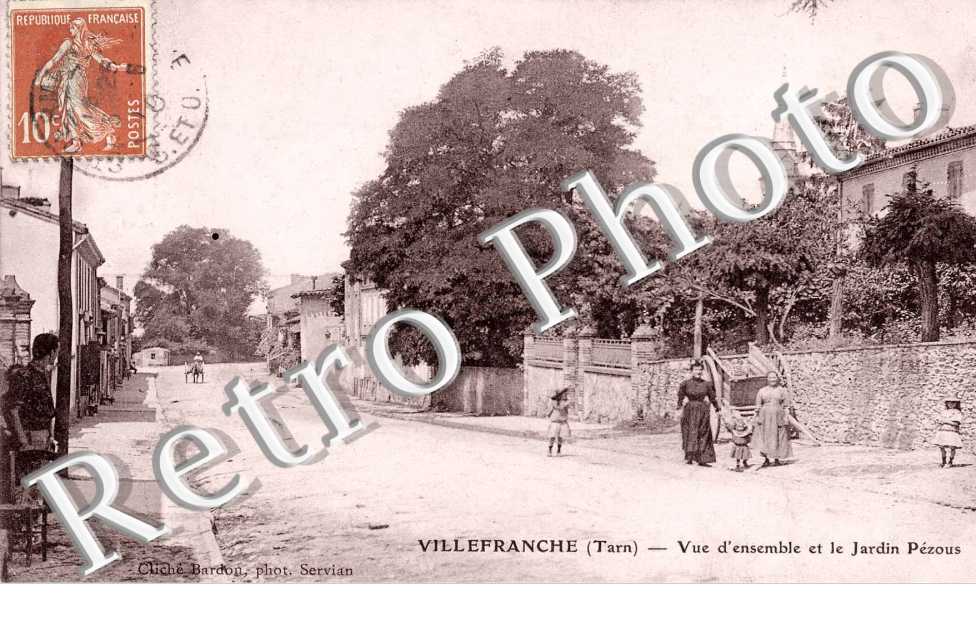 Vue d'ensemble et le jardin Pezous