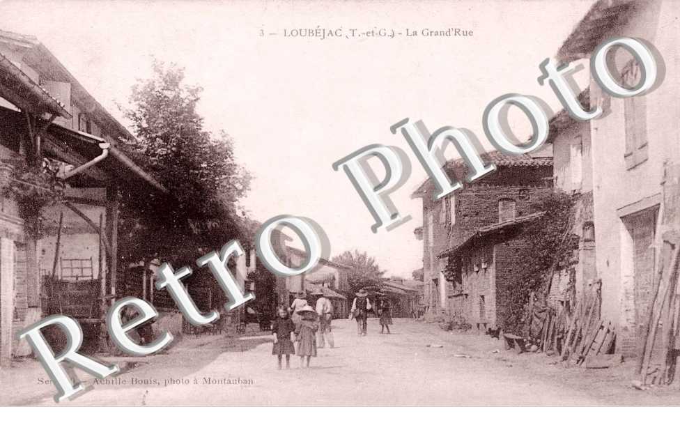 LOUBEJAC la grande rue