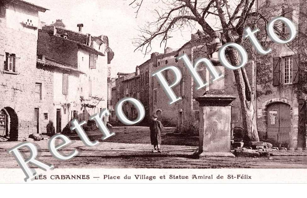 Place du village et statue Amiral de st-Felix