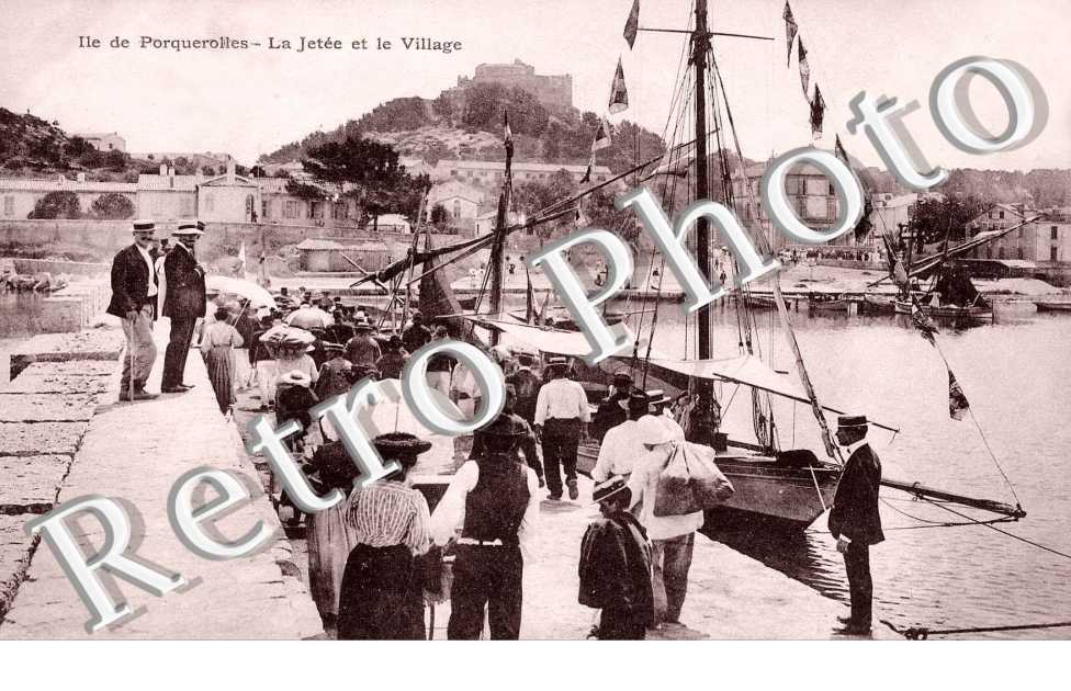 La Jetee et le Village