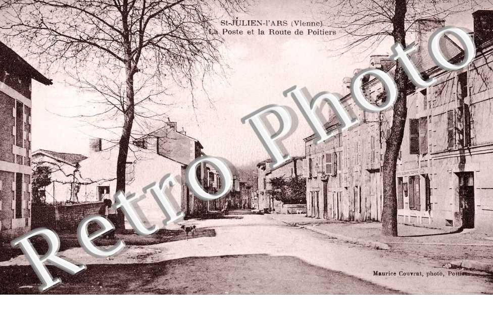 La poste et la route de Poitiers