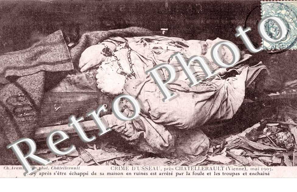 Roy apres s'etre echappe de sa maison en ruines