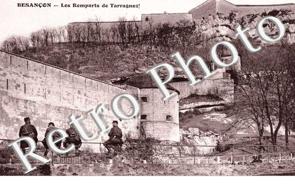 Les remparts de Tarragnoz